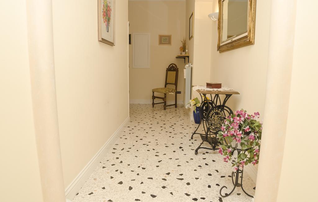 Casa Raffelina Apartment Минори Стая снимка
